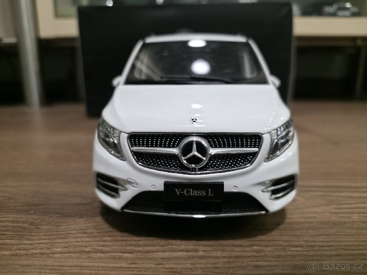 Mercedes Benz V-Klasse Model 1:18 - 3