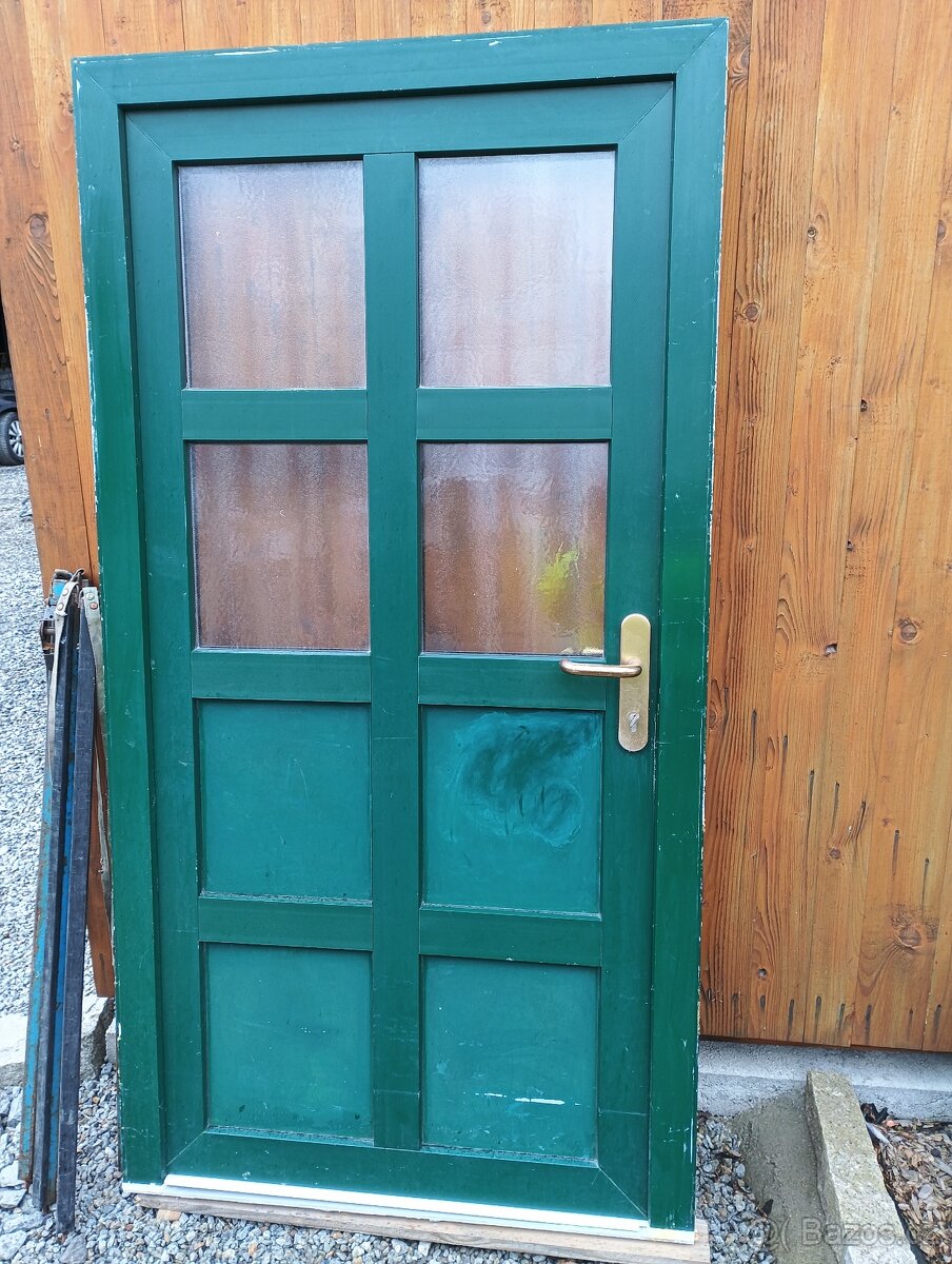 Plastové dveře + okno - 3