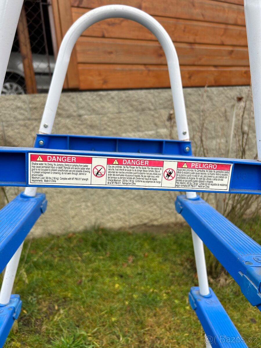 Schody do bazénu - 3