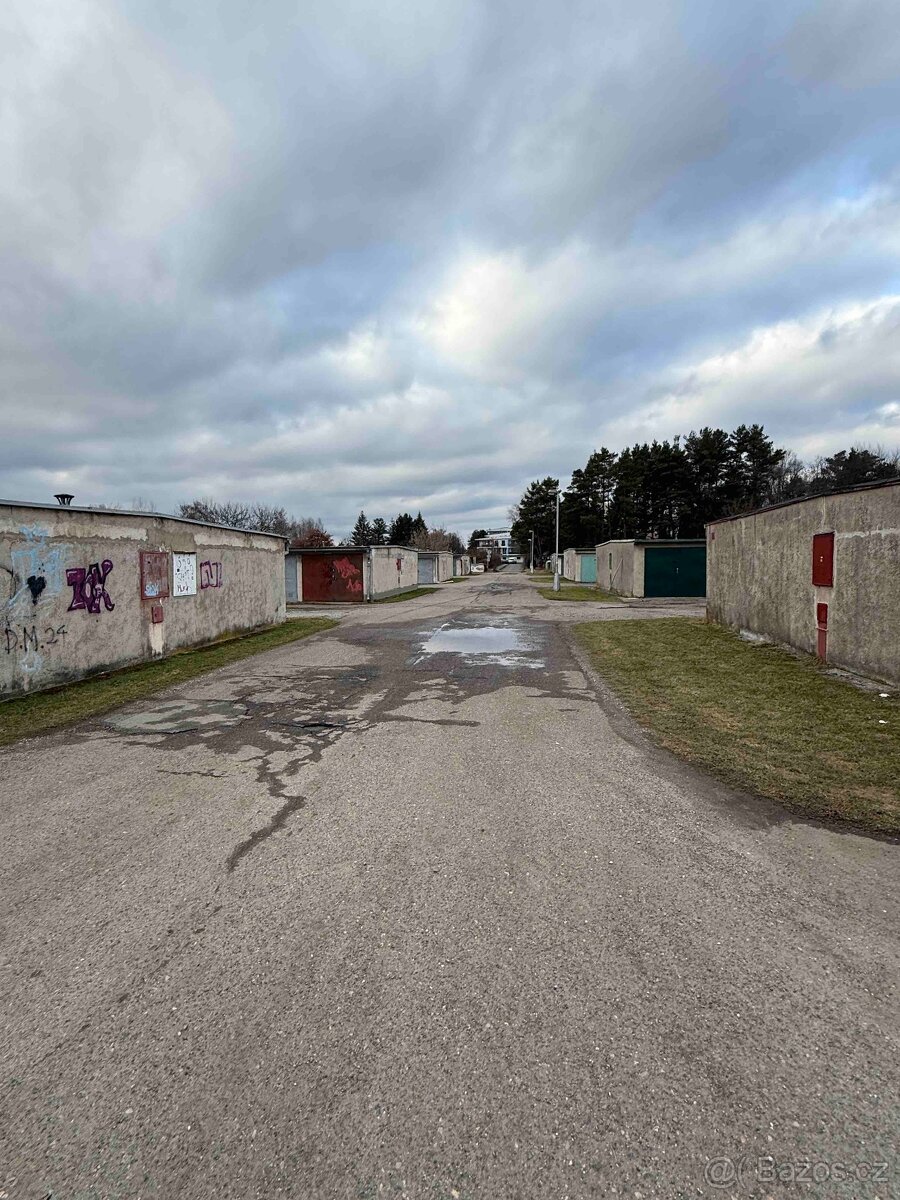 Pronájem garáže - 3