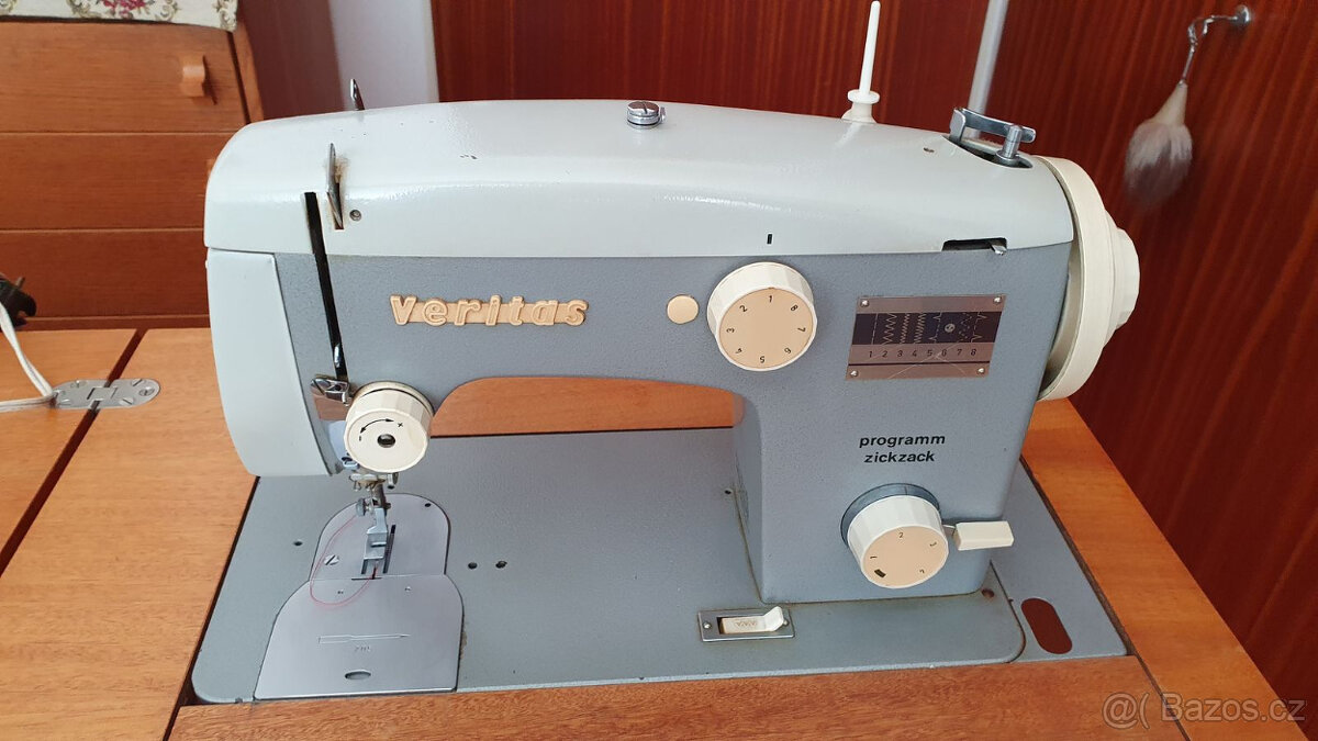 šicí stroj Veritas - 3
