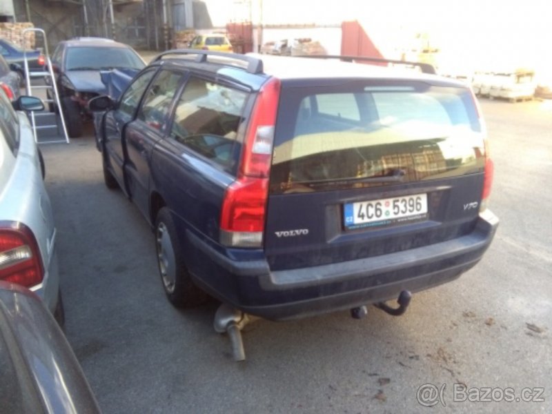 Volvo V70 II 2,4T 147Kw prodám ND - 3