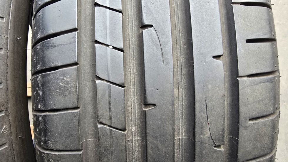 Letní pneu 215/55/17 Dunlop - 3