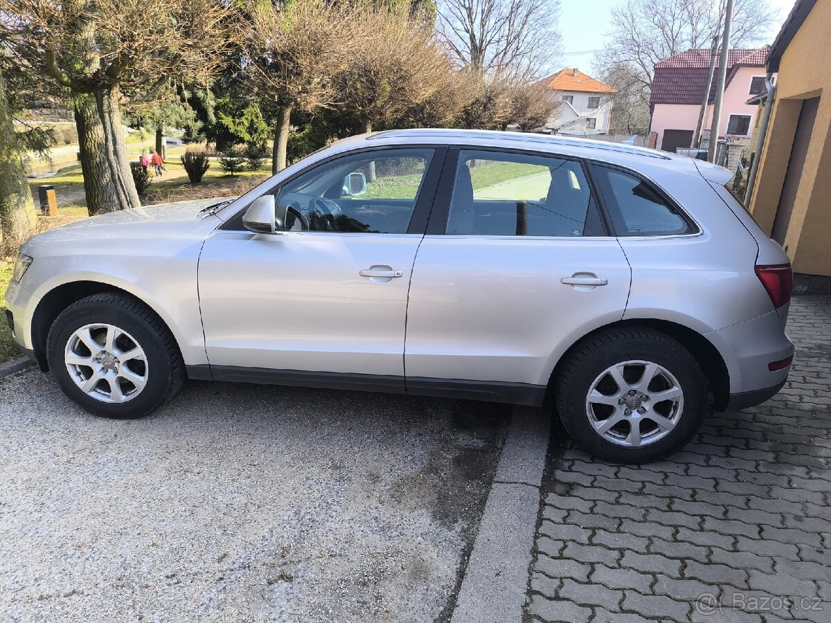 AUDI Q5 2,0 TDI QUATTRO - 3