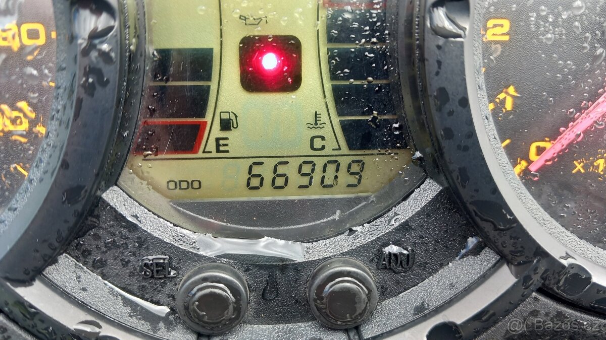 Suzuki V-Strom DL 650 - 3