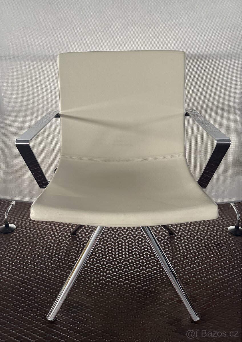 LD SEATING - designové křeslo MOON - 3