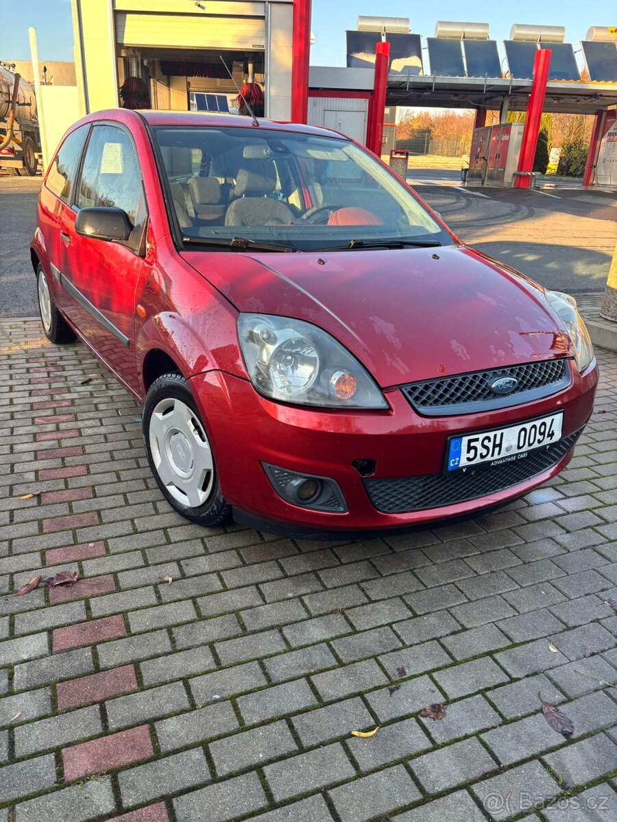 Ford Fiesta, 1.3 benzín 51kW, dobrý stav - 3