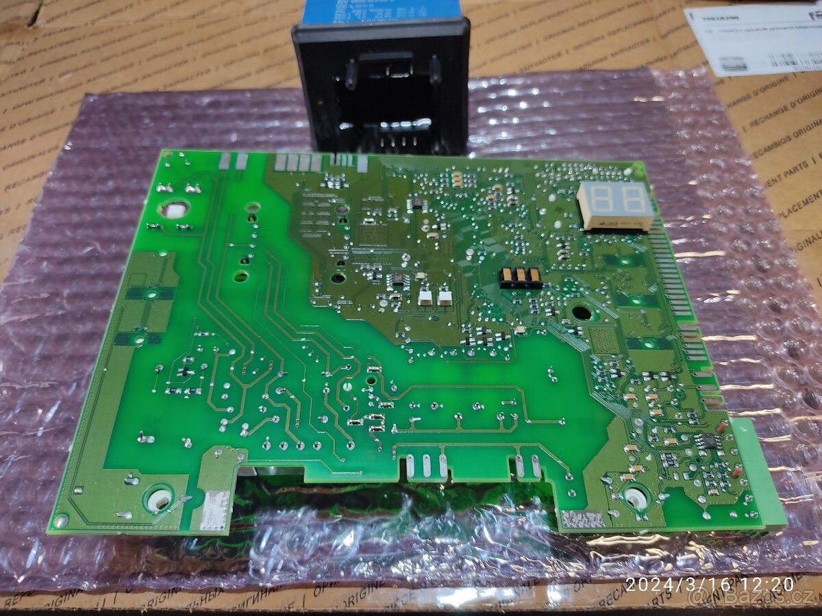 Deska z kotle Junkers ZSC24-3 MFA S5200 - 3