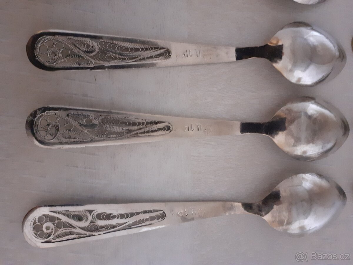 Dezertní vidličky a lžičky - 3