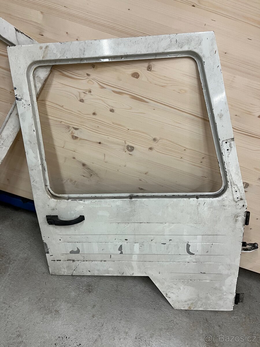 Dveře Multicar m26 - 3