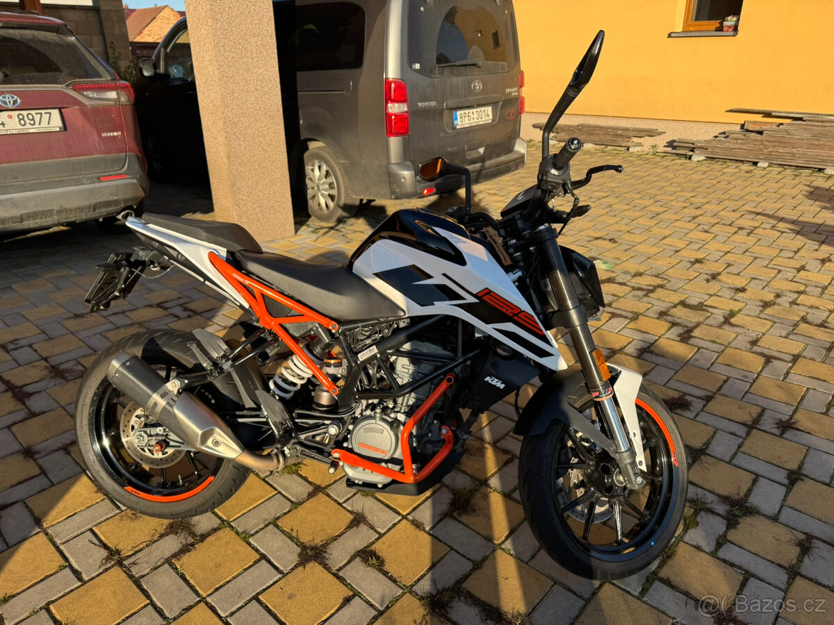 KTM Duke 125, 33tkm, rok 2017 - 3