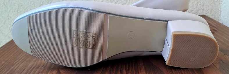 Béžové lodičky velikost 37 - 3