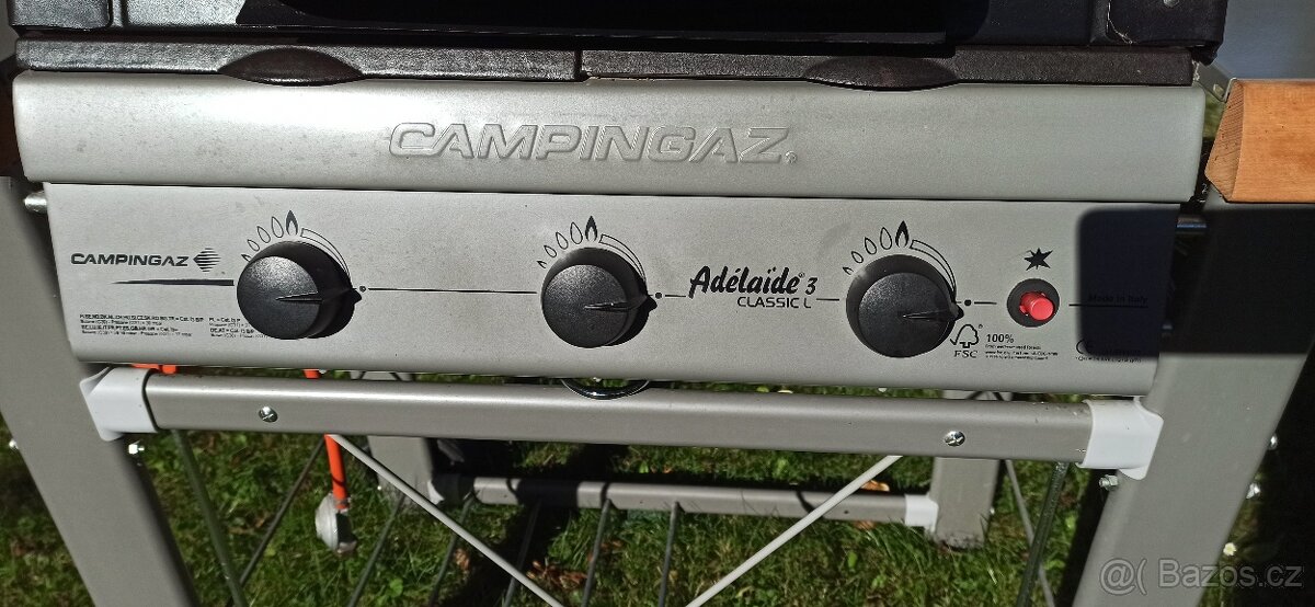 Zahradní grill Campingaz Adelaide 3 - 3