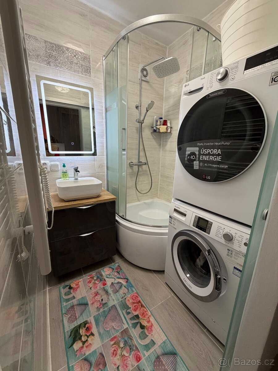 Pronájem 3+1 Volary, Sídliště Míru - plně vybavený byt - 3