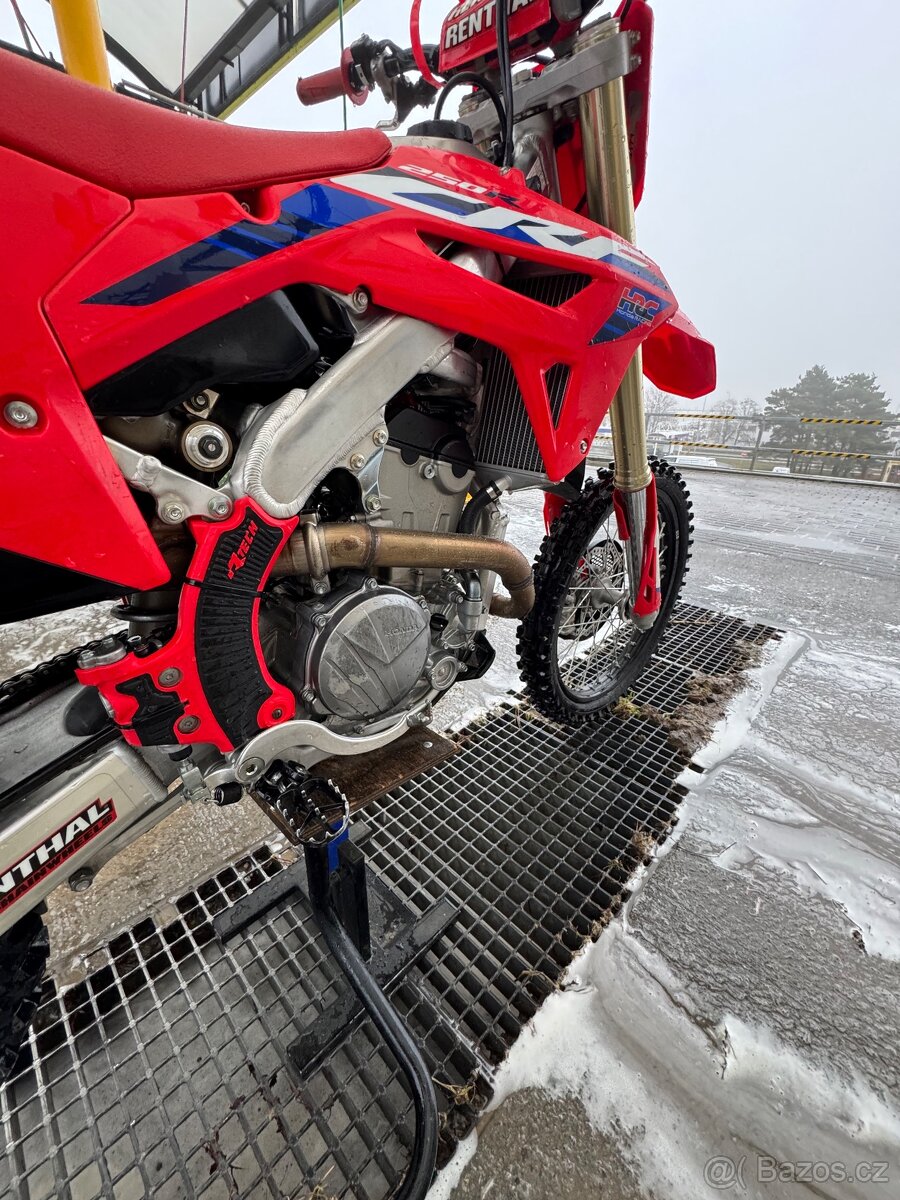Honda CRF 250 - 3