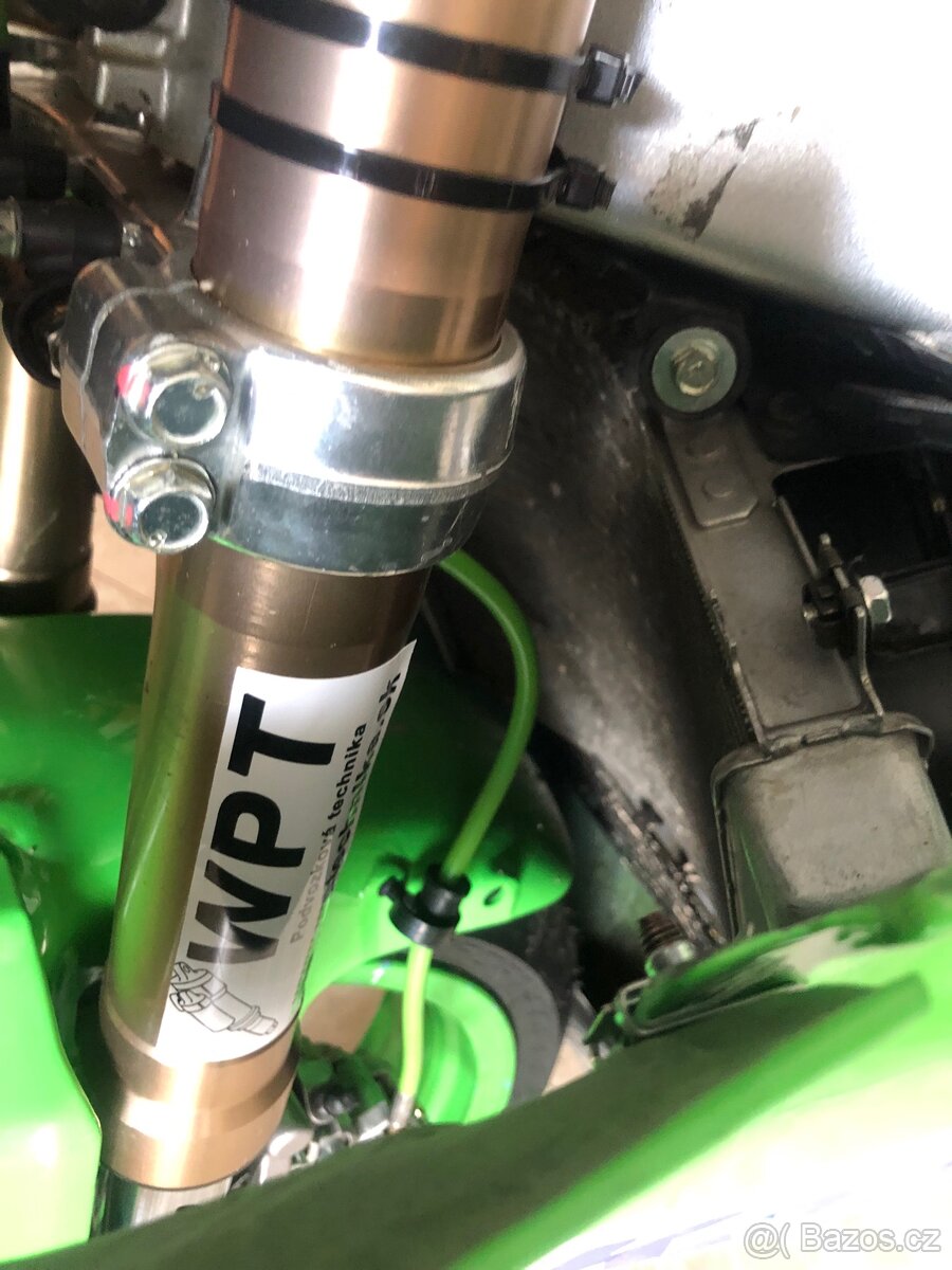 Kawasaki ZXR 400 - 3