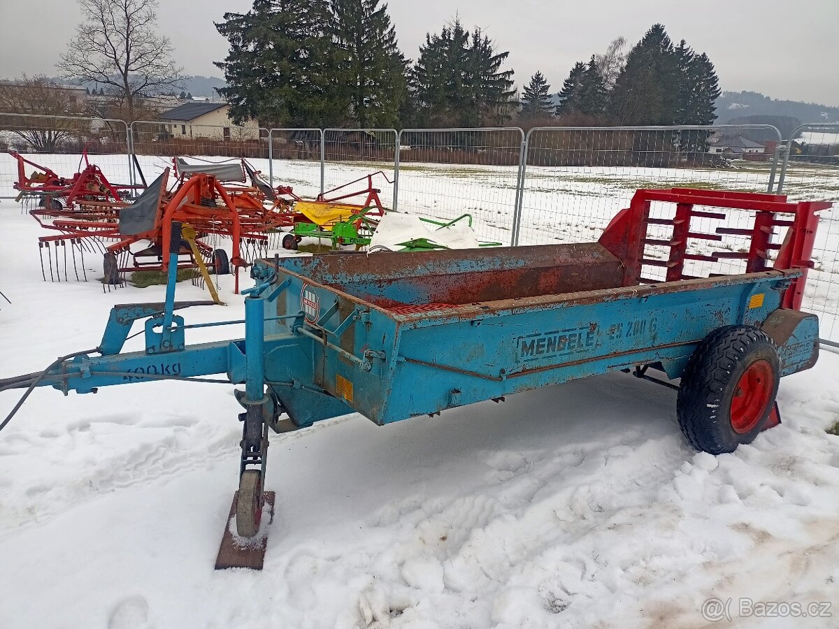 Rozmetadlo hnoje Mengele 2 t - 3