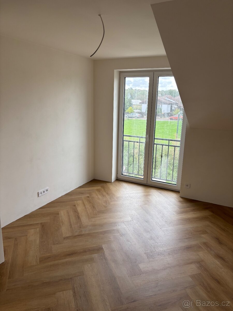 Dům na prodej - 3