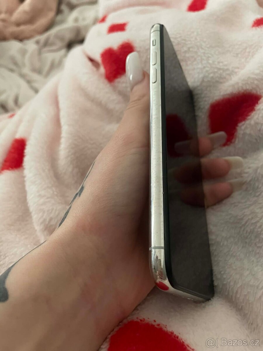 IPhone 11 Pro Max 64gb - 3