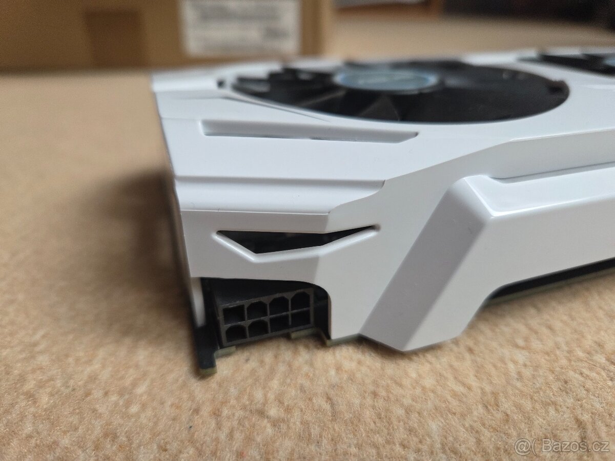 ASUS DUAL GeForce GTX 1070 8GB - 3