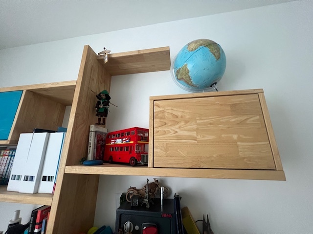 Dětský pokoj vč. stolu - 3