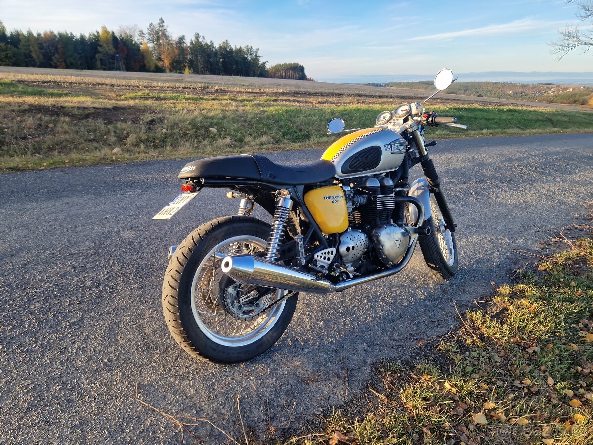 Triumph Thruxton 900 - 3
