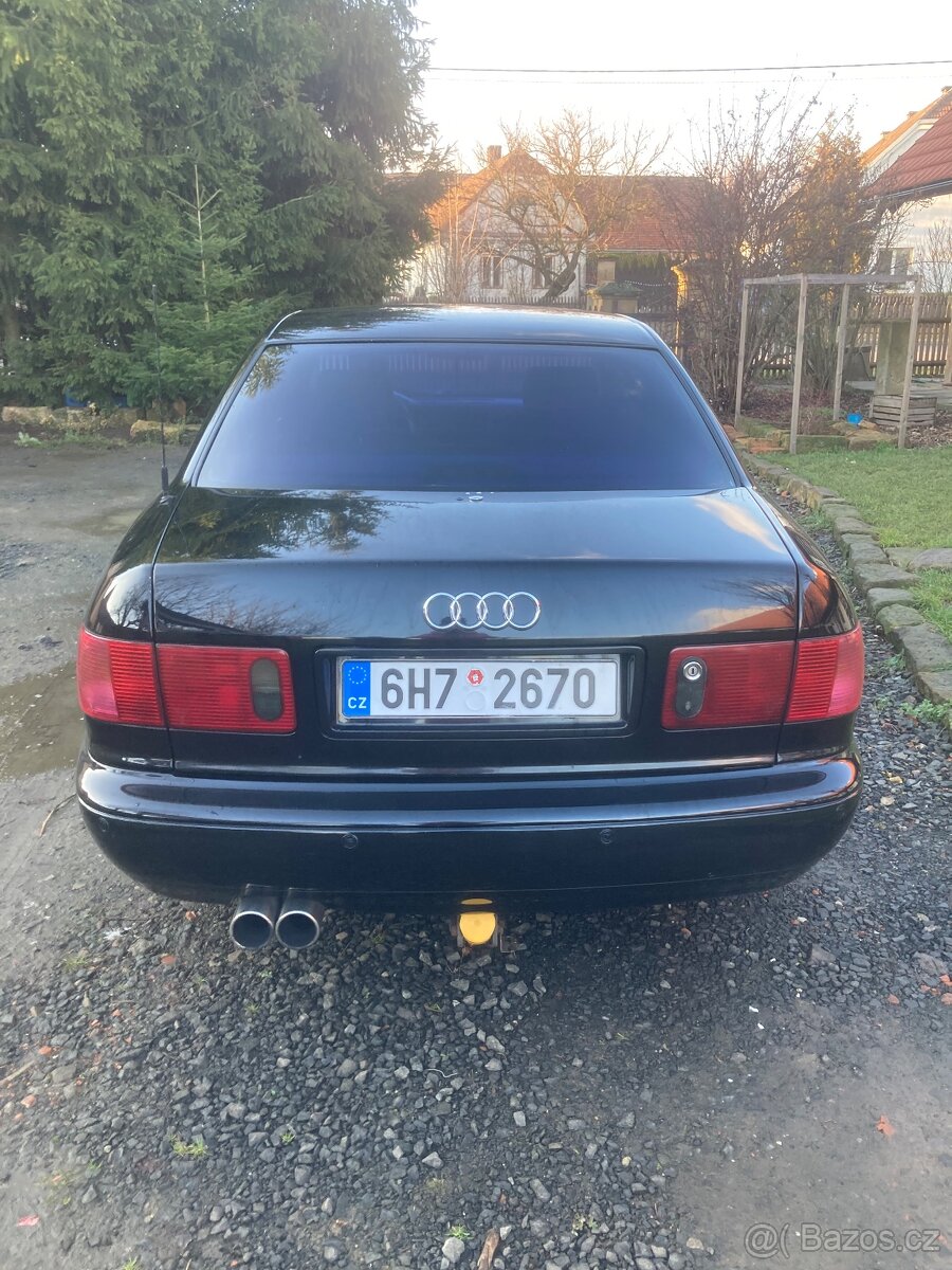 Audi A8 quatro 4.2 - 3