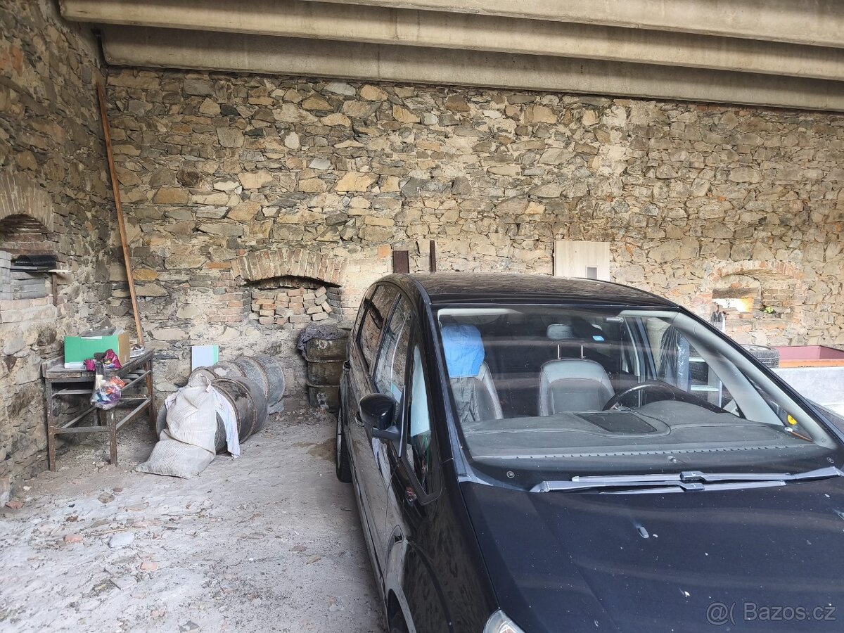 Sklad 92 m² – elektřina, internet, kamerový systém - 3