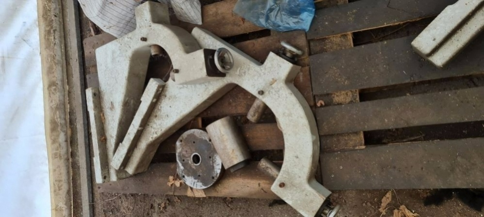 Lunety k soustruhu 10m na prodej - 3