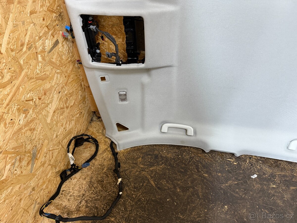 STROPNICE LAND ROVER DISCOVERY SPORT L550 - 3