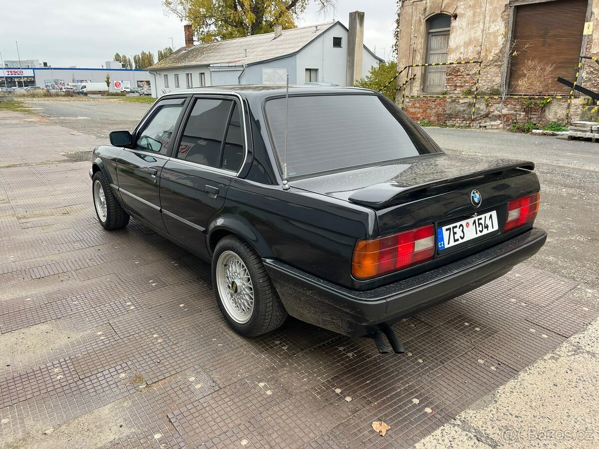 Bmw e30 324td - 3