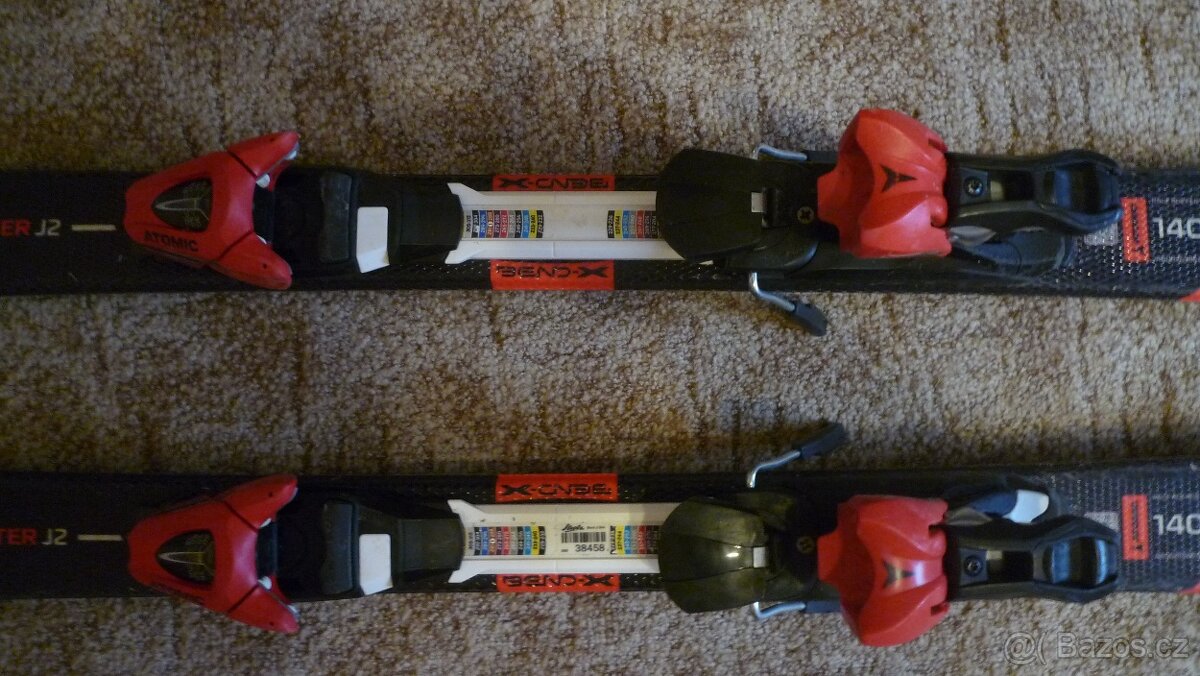 Dětské sjezdové (carvingové) lyže + hůlky + lyžáky - 3