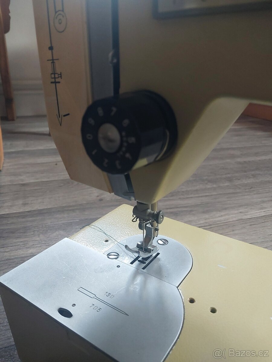 Prodám šici stroj - 3