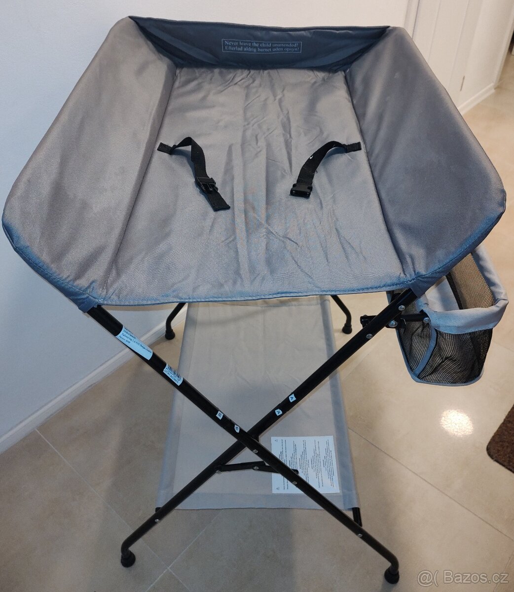 Skládací přebalovací pult - 3