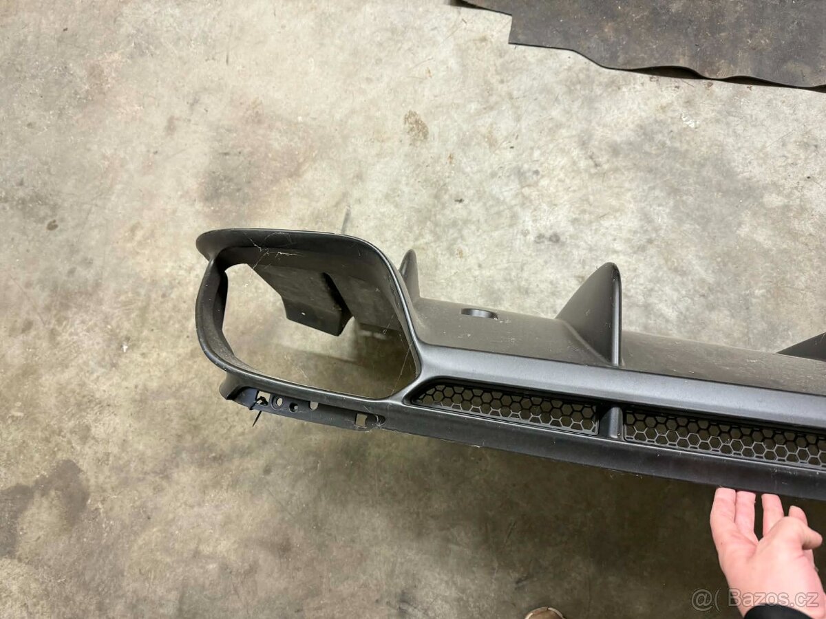 Giulia Quadrifoglio difuzor - 3