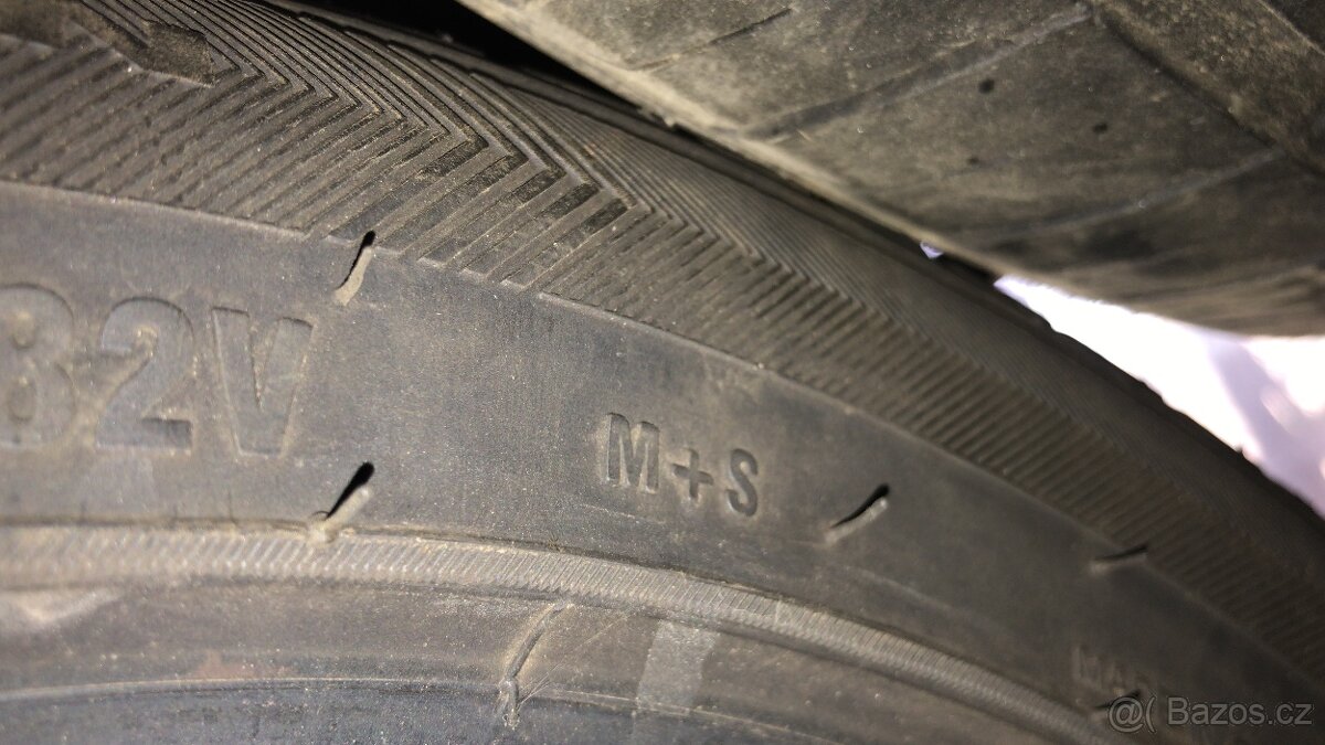Pneu goodride 185/55 R15 - 3