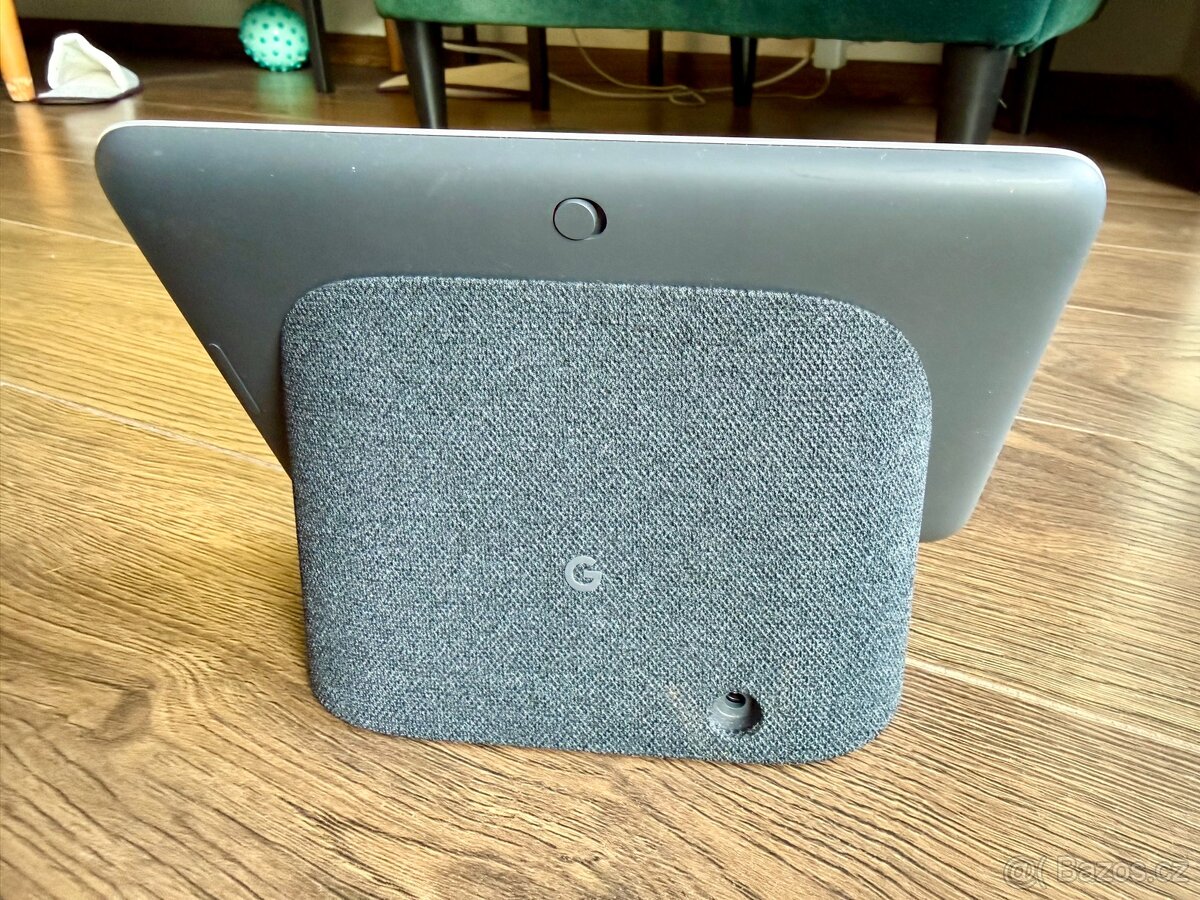 Google Nest Hub - 7” - 3