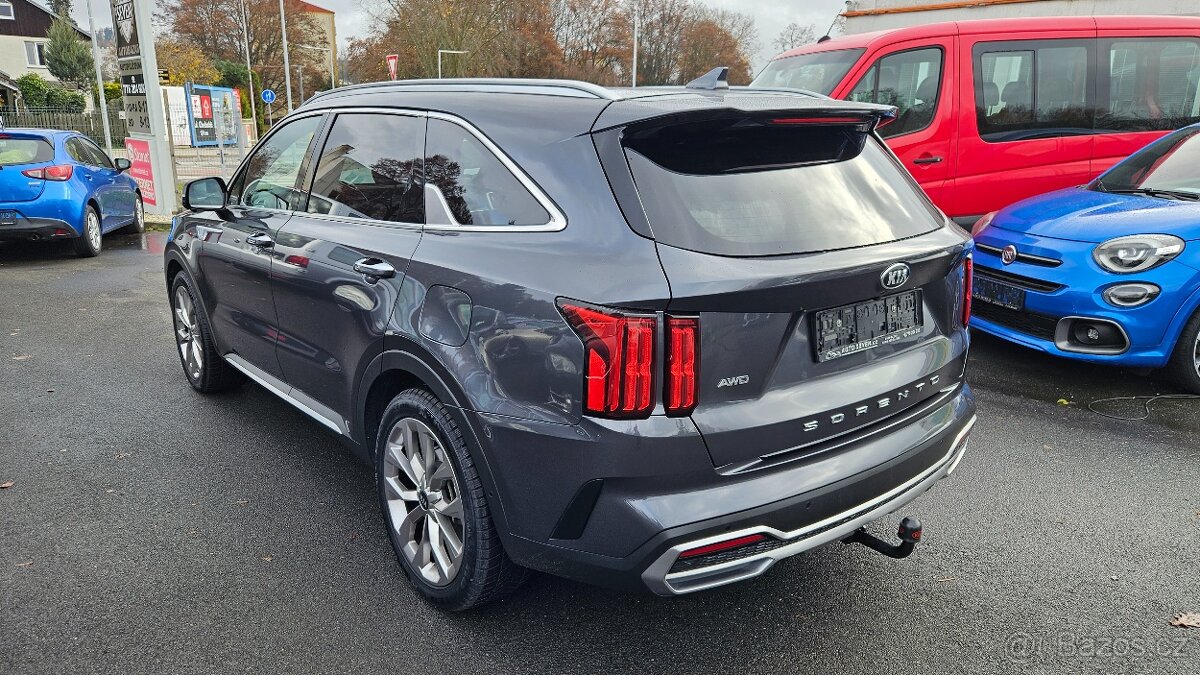 Kia Sorento 2,2 CRDi AWD Platinum - 3