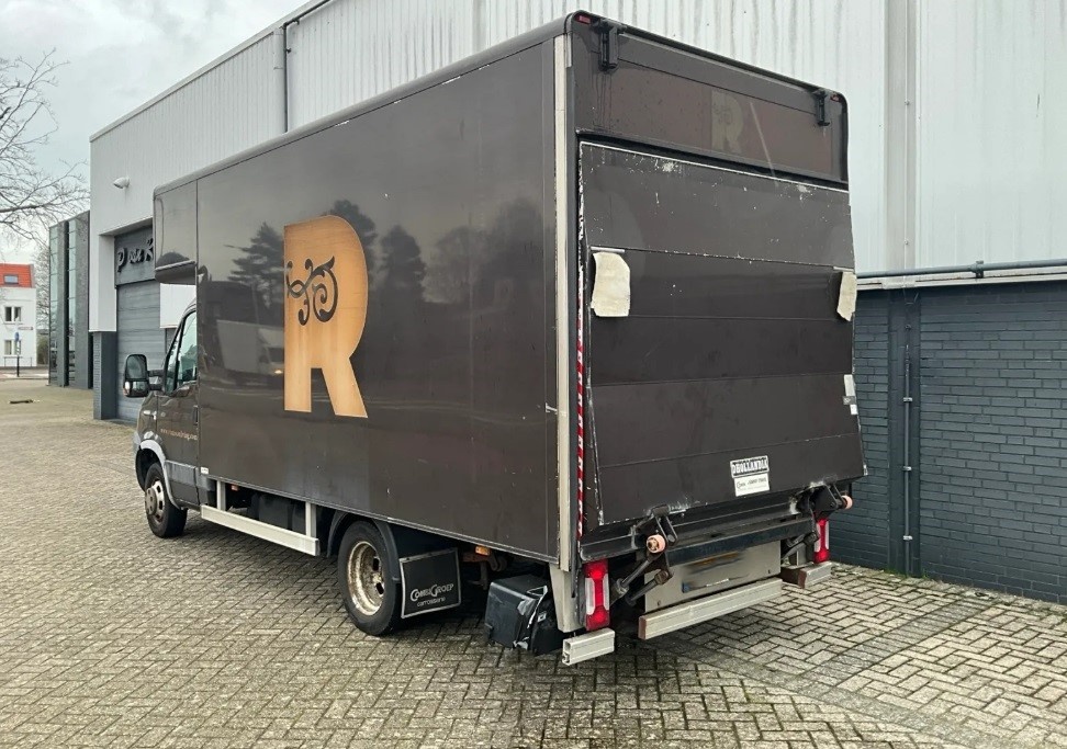 Iveco Daily 40C15 3,0 107 kW - čelo - 3