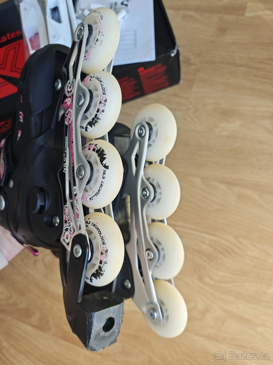 Dětské kolečkové brusle NILS - 3