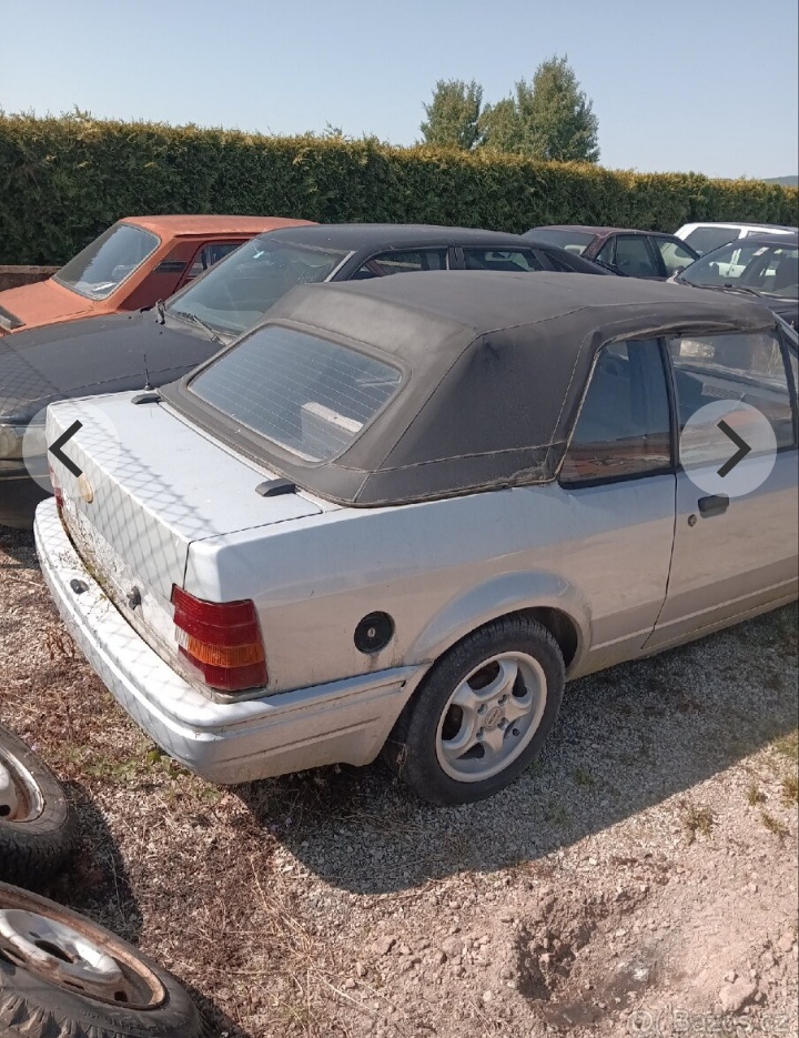 Ford Escort Gabrio - 3