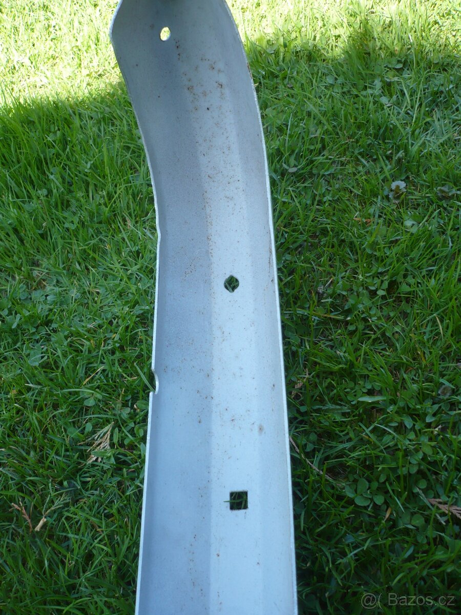 Náraznik - 3