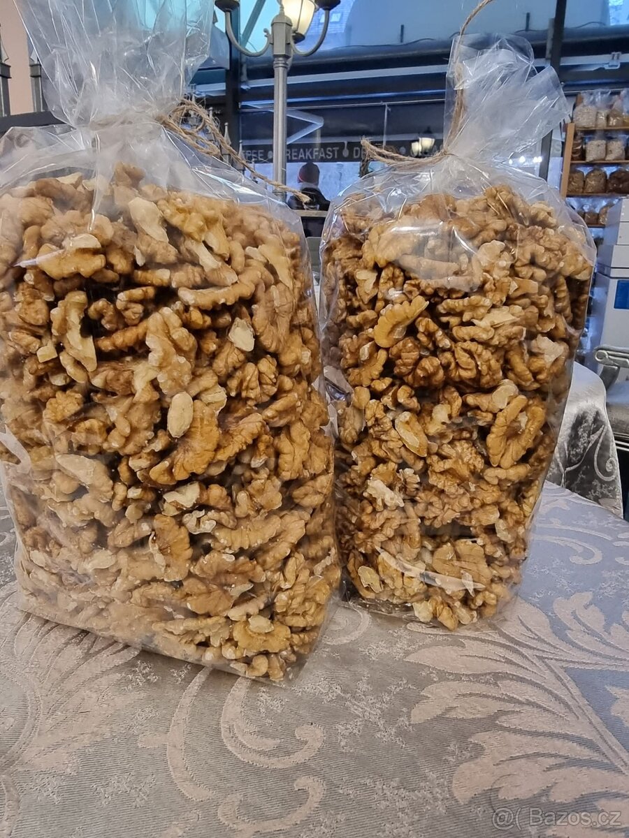 VLAŠSKÉ OŘECHY 2025 - 3