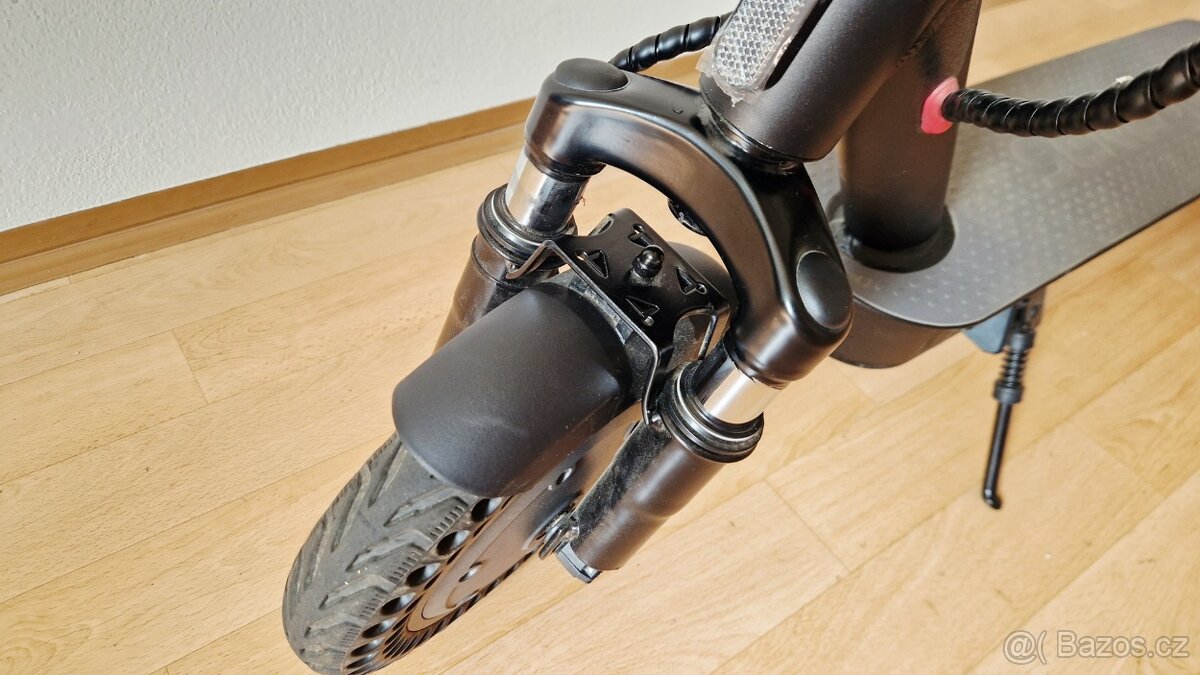 Elektrická Koloběžka Sencor S70 - dojezd až 60KM - 3