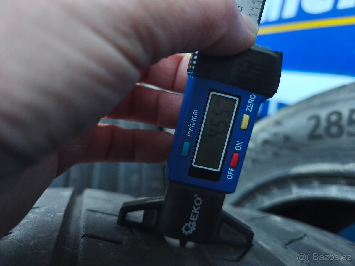 Continental premium contact 7 285/45/20 Y XL - 3