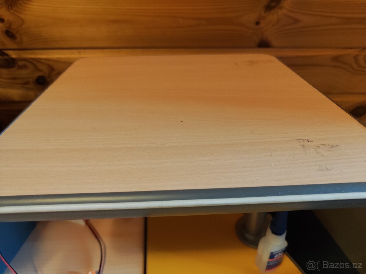 Rostoucí stul Mayer - 3