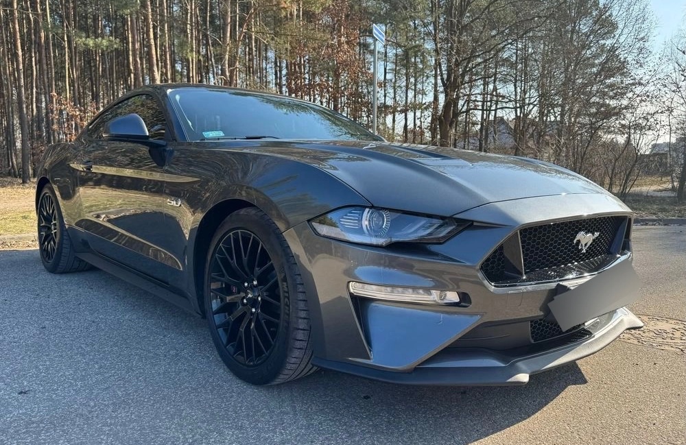 Ford Mustang - 3