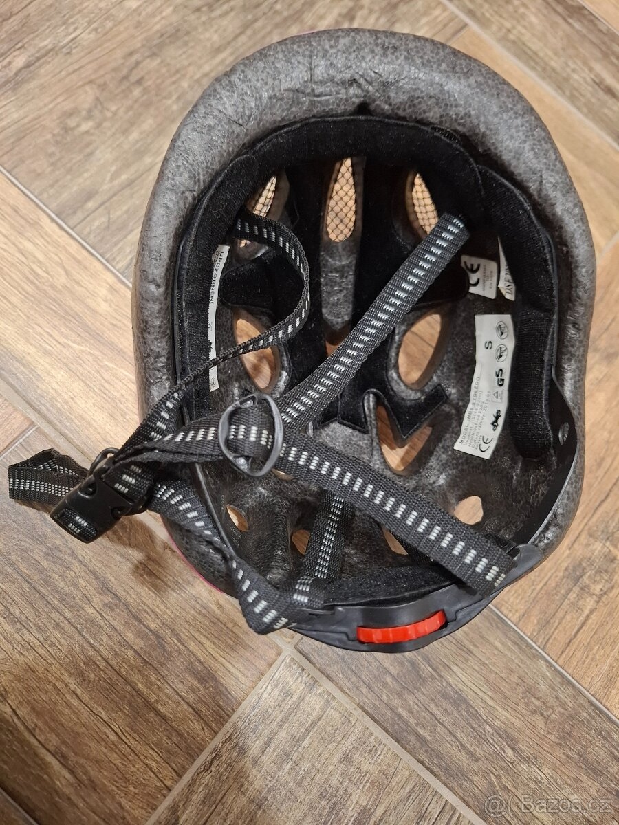 Cyklistická helma dívčí - 3