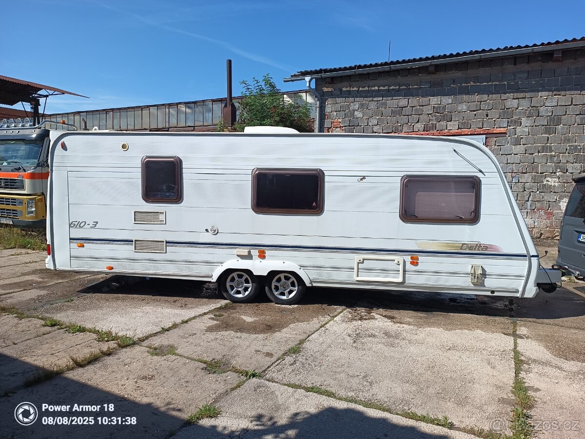 Prodám Anglicky karavan LUNAR 610-3 - 3