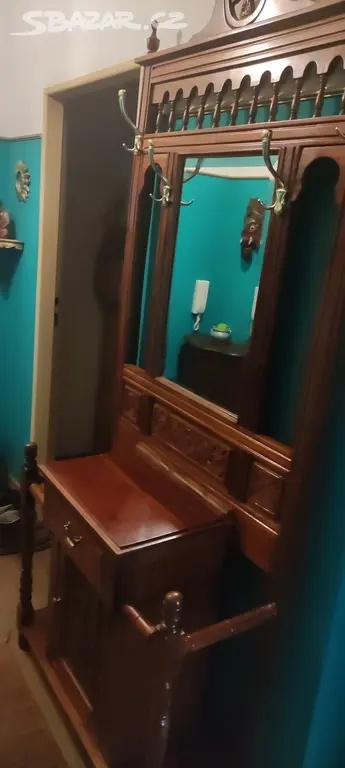 Předsíňová stěna - 3